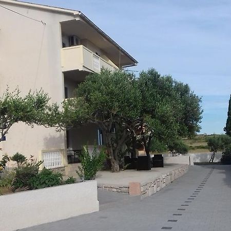 Apartments Zoran Povljana Exterior foto
